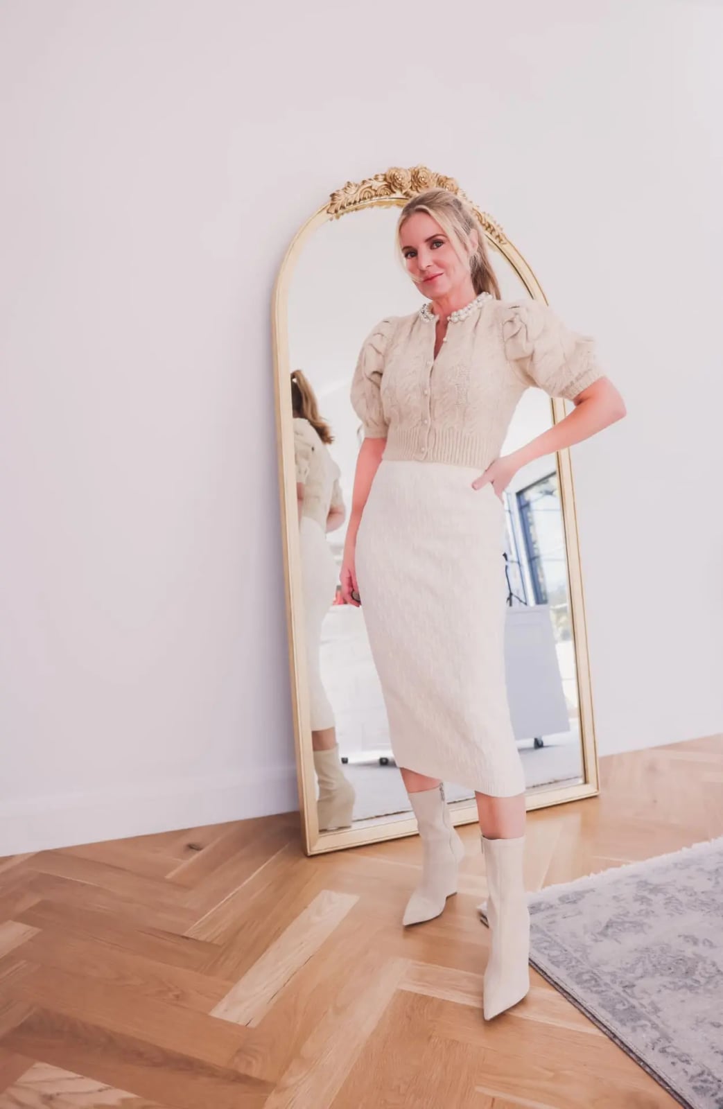 Cream Knit Top with Pencil Skirt and Pearl Necklace — Classy Coquette Outfits