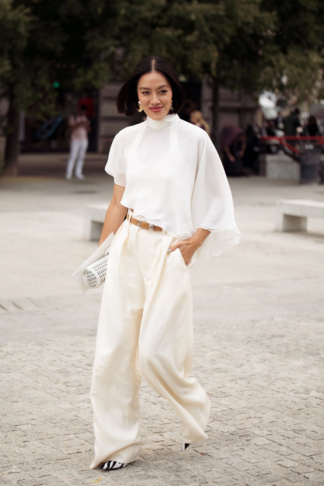Sheer Cape Top With Ivory Palazzo Trousers Sheer Cape Top With Ivory Palazzo Trousers — Classy Cream Pants Outfits