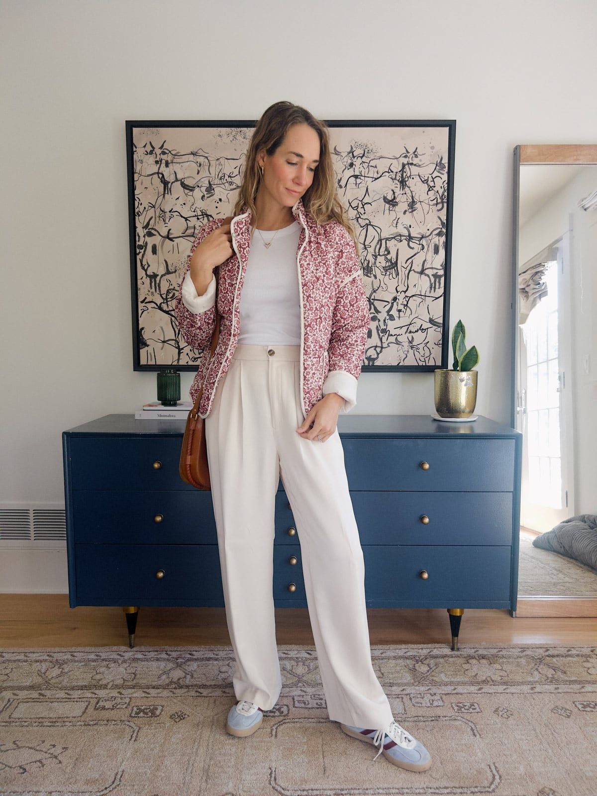 Cream Wide Leg Trousers With Quilted Jacket Cream Wide Leg Trousers With Quilted Jacket — Classy Cream Pants Outfits