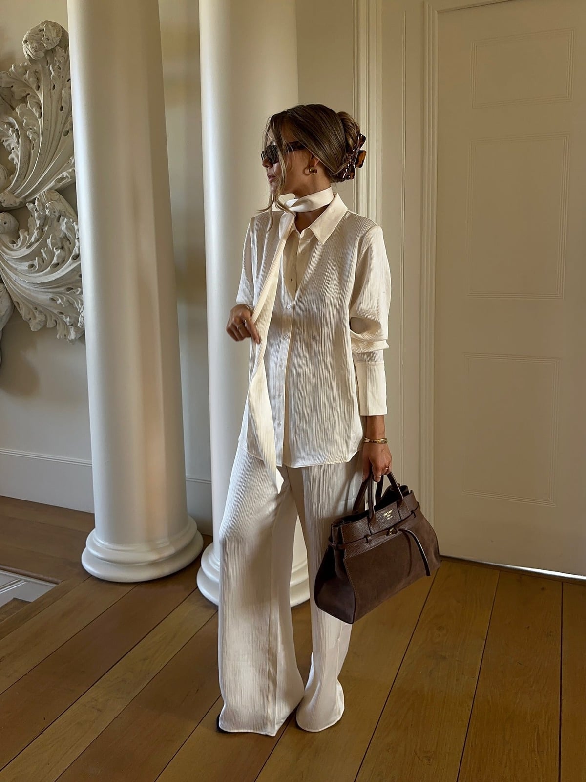 Cream Wide Leg Trousers With Oversized Shirt Cream Wide Leg Trousers With Oversized Shirt — Classy Cream Pants Outfits