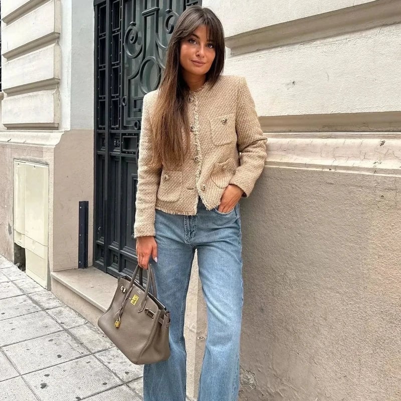 Beige Tweed Cropped Jacket with Frayed Edges Beige Tweed Cropped Jacket with Frayed Edges — Classy Cropped Jacket Outfits