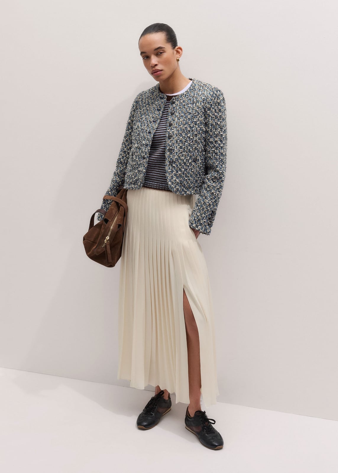 Blue and White Tweed Cropped Jacket with Maxi Skirt Blue and White Tweed Cropped Jacket with Maxi Skirt — Classy Cropped Jacket Outfits
