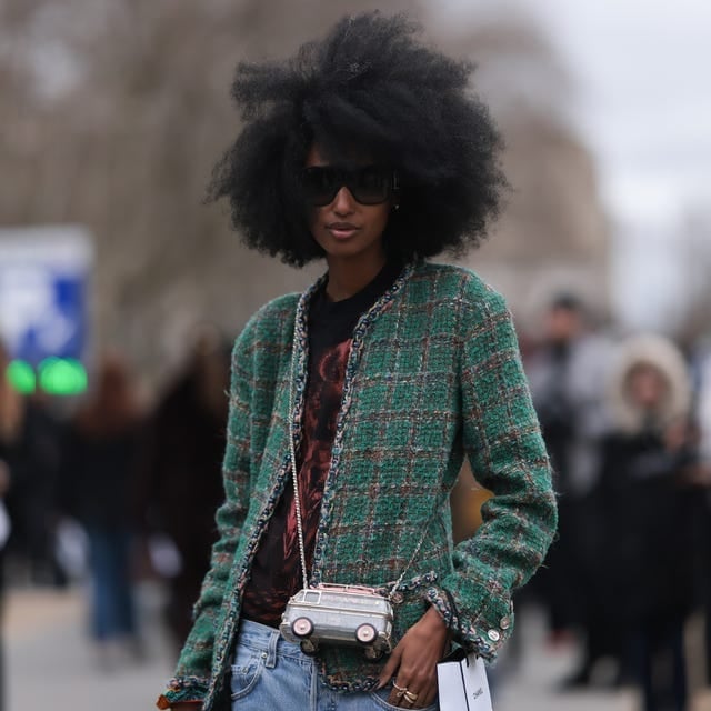 Green Tweed Cropped Jacket with Graphic T-Shirt Green Tweed Cropped Jacket with Graphic T-Shirt — Classy Cropped Jacket Outfits