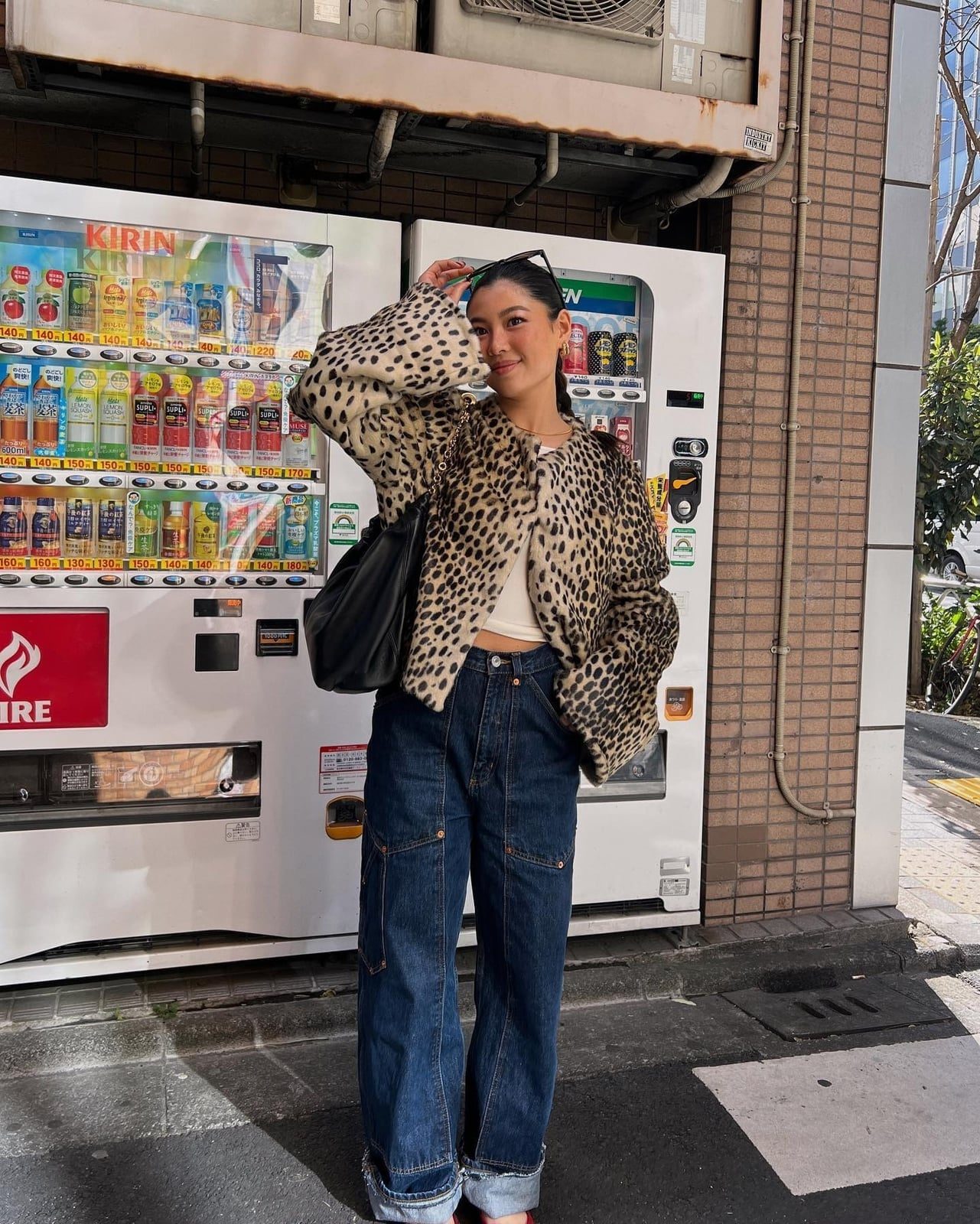 Leopard Print Faux Fur Cropped Jacket Leopard Print Faux Fur Cropped Jacket — Classy Cropped Jacket Outfits