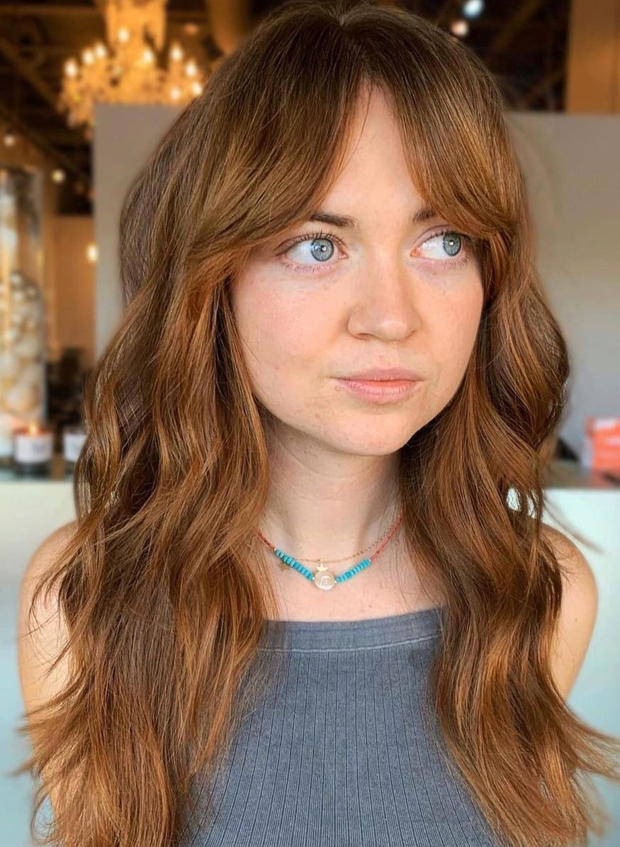 Copper Red Mid-Back Wavy Blowout With Curtain Bangs Copper Red Mid-Back Wavy Blowout With Curtain Bangs — Classy Curtain Bangs