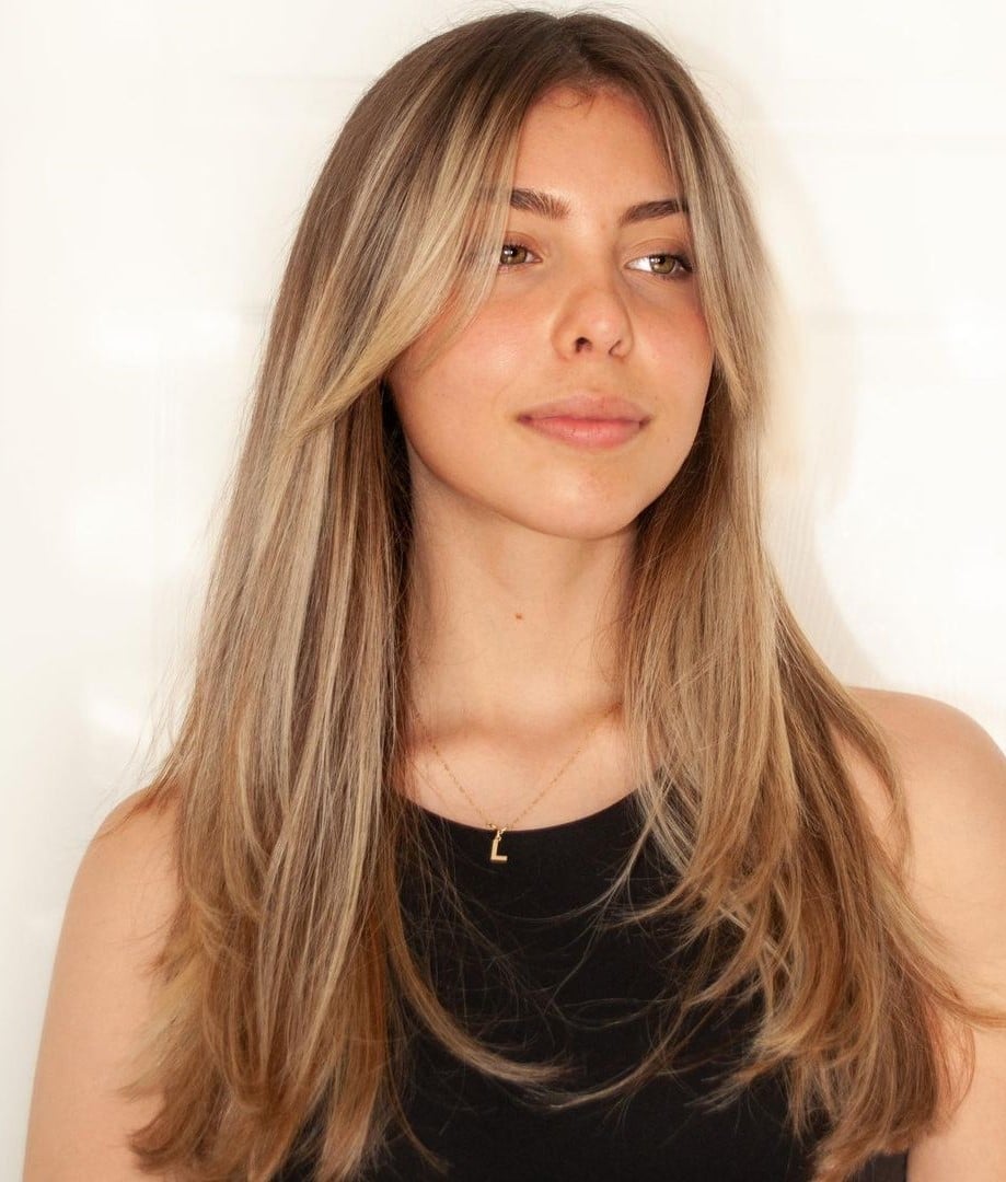 Side Parting Dark Blonde With Subtle Highlights Side Parting Dark Blonde With Subtle Highlights — Classy Curtain Bangs Long