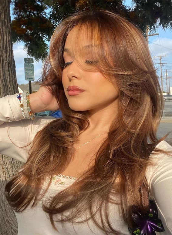 Dark Brown With Caramel Highlights And Voluminous Waves Dark Brown With Caramel Highlights And Voluminous Waves — Classy Curtain Bangs Long