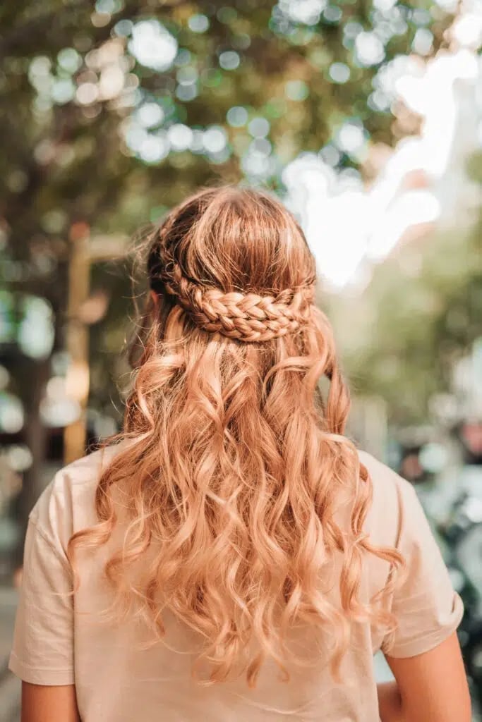 Sleek High Dark Blonde Ponytail — Classy Dance Hairstyles