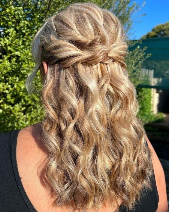 Fine Blonde Half Up Half Down Twisted Crown, Shoulder — Classy Dance Hairstyles