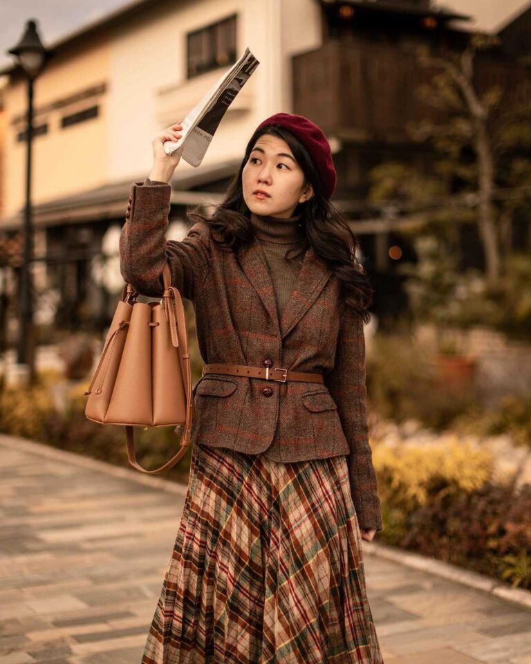 26 Classy Dark Academia Outfits 2027 for an Intellectual Look