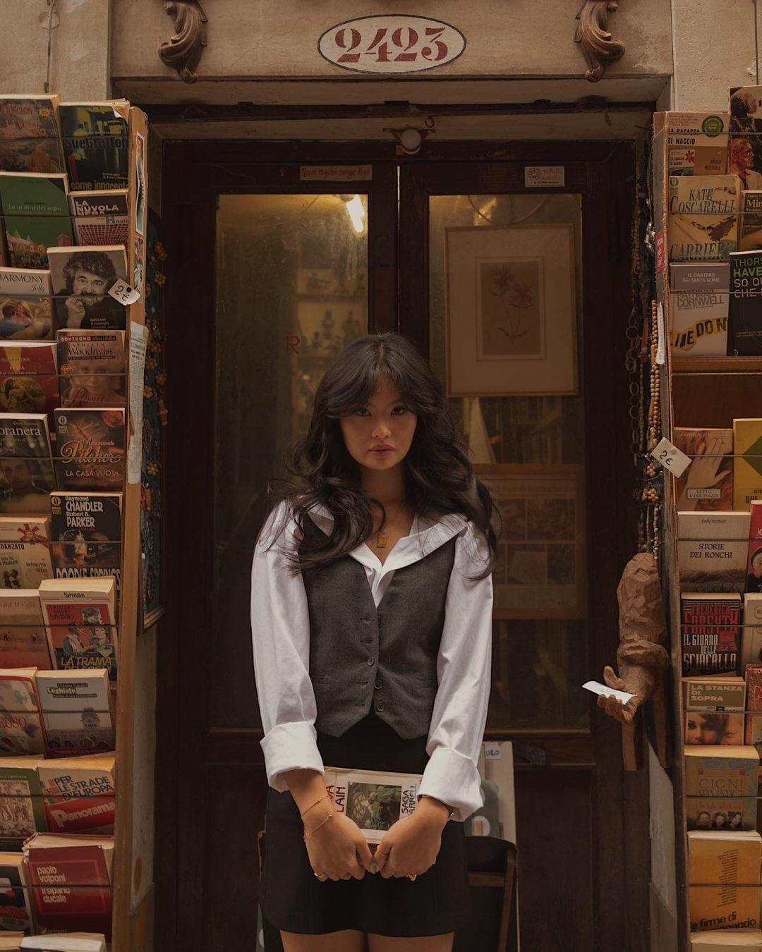 Tailored Vest Over Collared Shirt with Mini Skirt Tailored Vest Over Collared Shirt with Mini Skirt — Classy Dark Academia Outfits