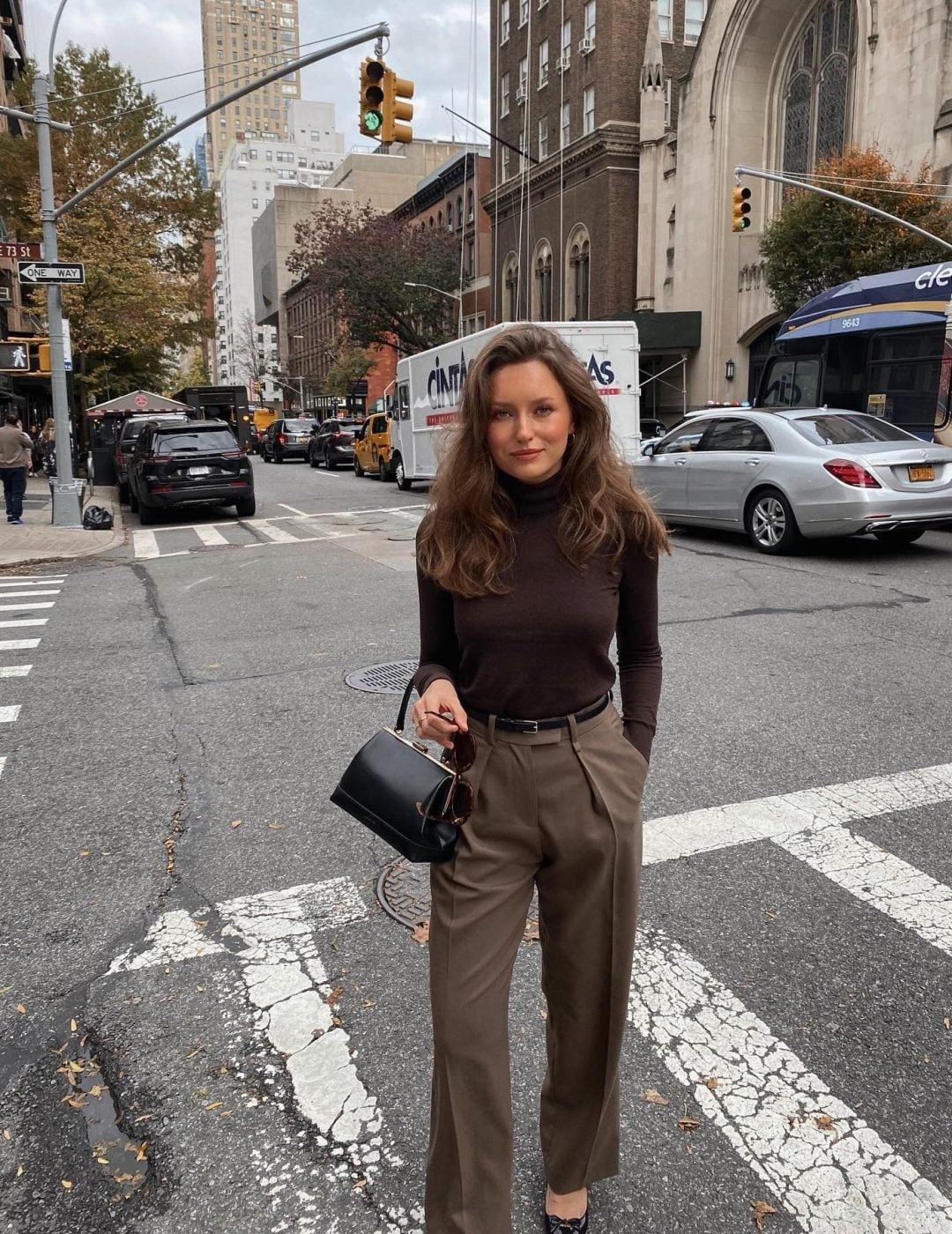 Brown Turtleneck with Wide-Leg Trousers and Black Loafers Brown Turtleneck with Wide-Leg Trousers and Black Loafers — Classy Dark Academia Outfits