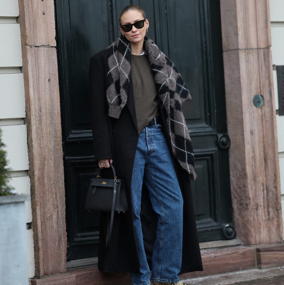 Long Coat Adds Drama to Straight Leg Jeans — Classy Denim Outfits