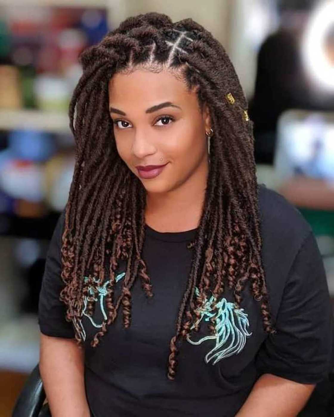 Shoulder Locs With Lighter Brown Highlights And Curly Ends Shoulder Locs With Lighter Brown Highlights And Curly Ends — Classy Down Locs