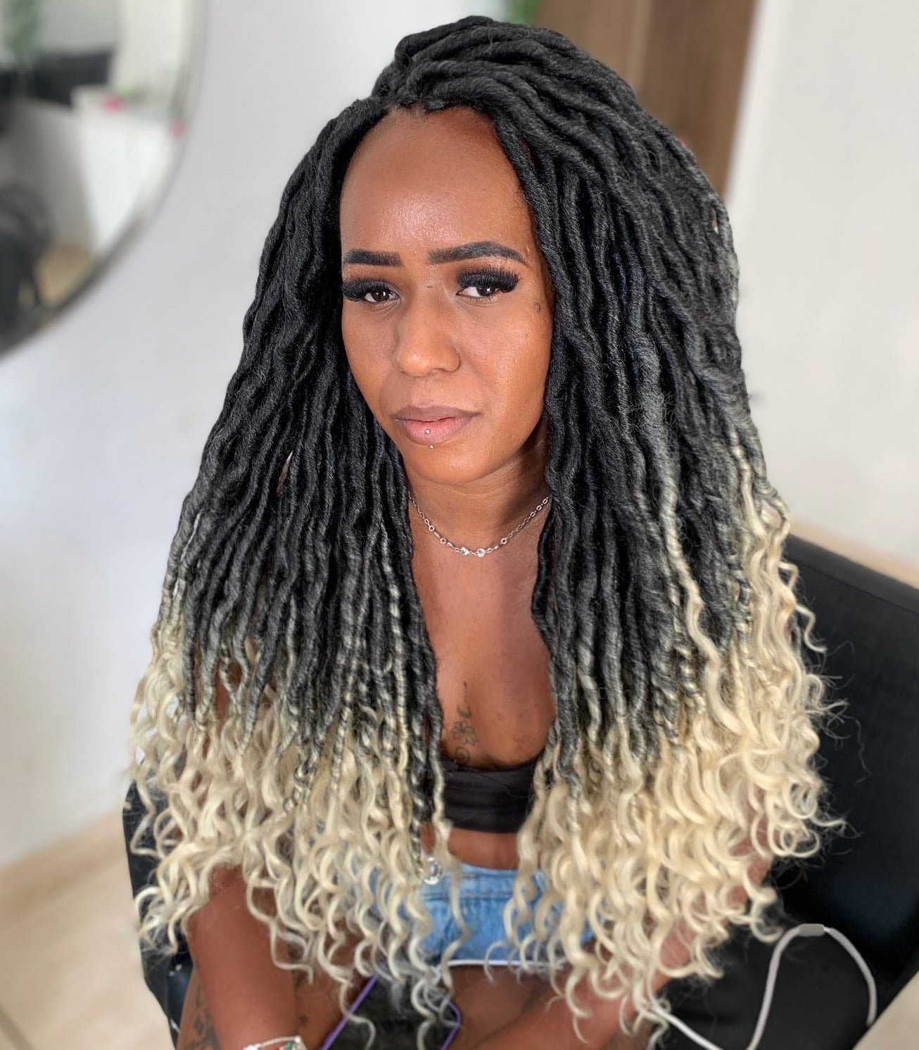 Mid-Back Faux Locs Black To Blonde Ombre Mid-Back Faux Locs Black To Blonde Ombre — Classy Dyed Locs