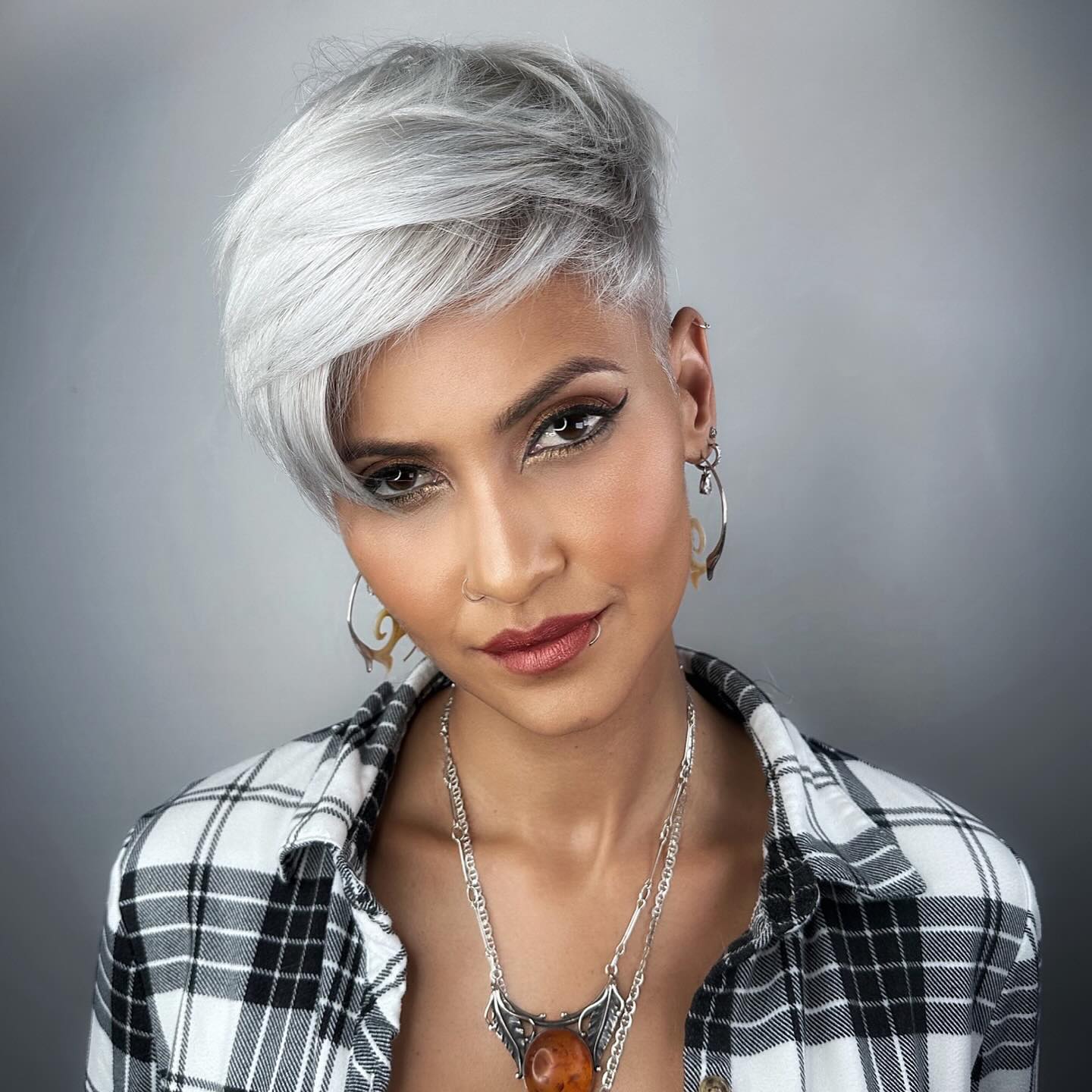 Silver-Grey Pixie With Sweeping Fringe Silver-Grey Pixie With Sweeping Fringe — Classy Edgy Pixie