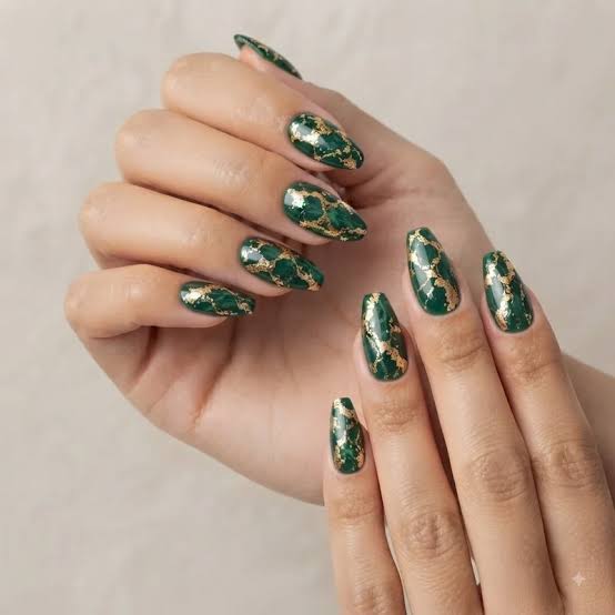 Dark Green Marble Nails with Gold Foil Dark Green Marble Nails with Gold Foil — Classy Emerald Green Nails