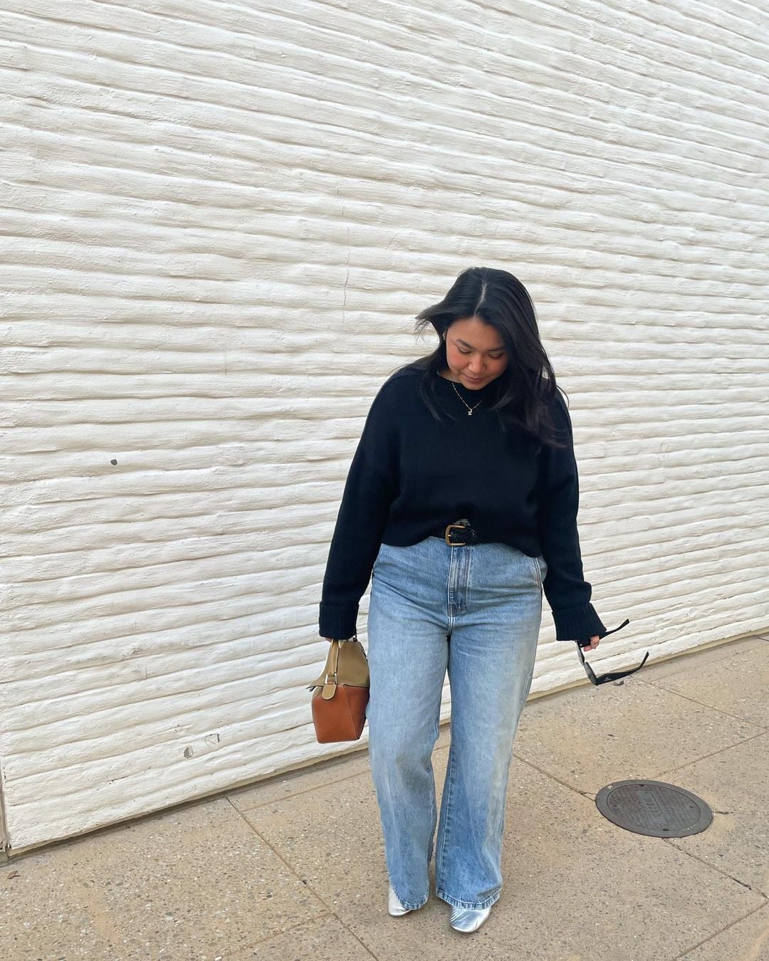 Black Crewneck Sweater with Light Wash Wide Leg Jeans Black Crewneck Sweater with Light Wash Wide Leg Jeans — Classy Errands Outfits