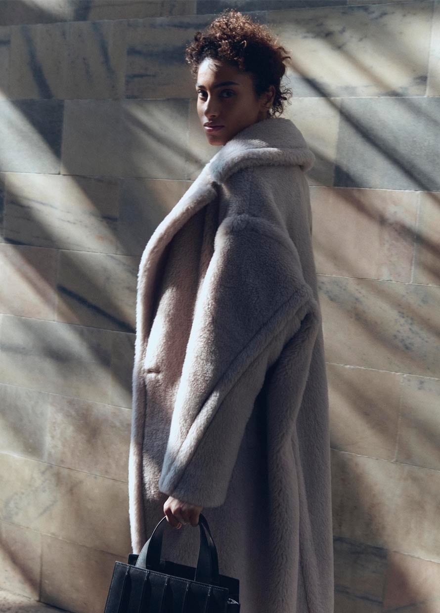 Oversized Beige Teddy Fabric Coat Oversized Beige Teddy Fabric Coat — Classy Euphoria Outfits