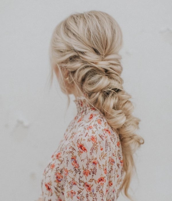 Blonde Collarbone Fishtail Braid Blonde Collarbone Fishtail Braid — Classy Everyday Hairstyles