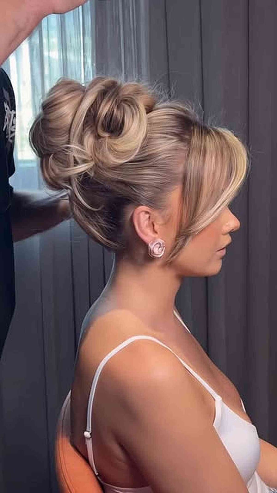 Thick Dark Brown Mid Back Fishtail Braid Thick Dark Brown Mid Back Fishtail Braid — Classy Everyday Hairstyles