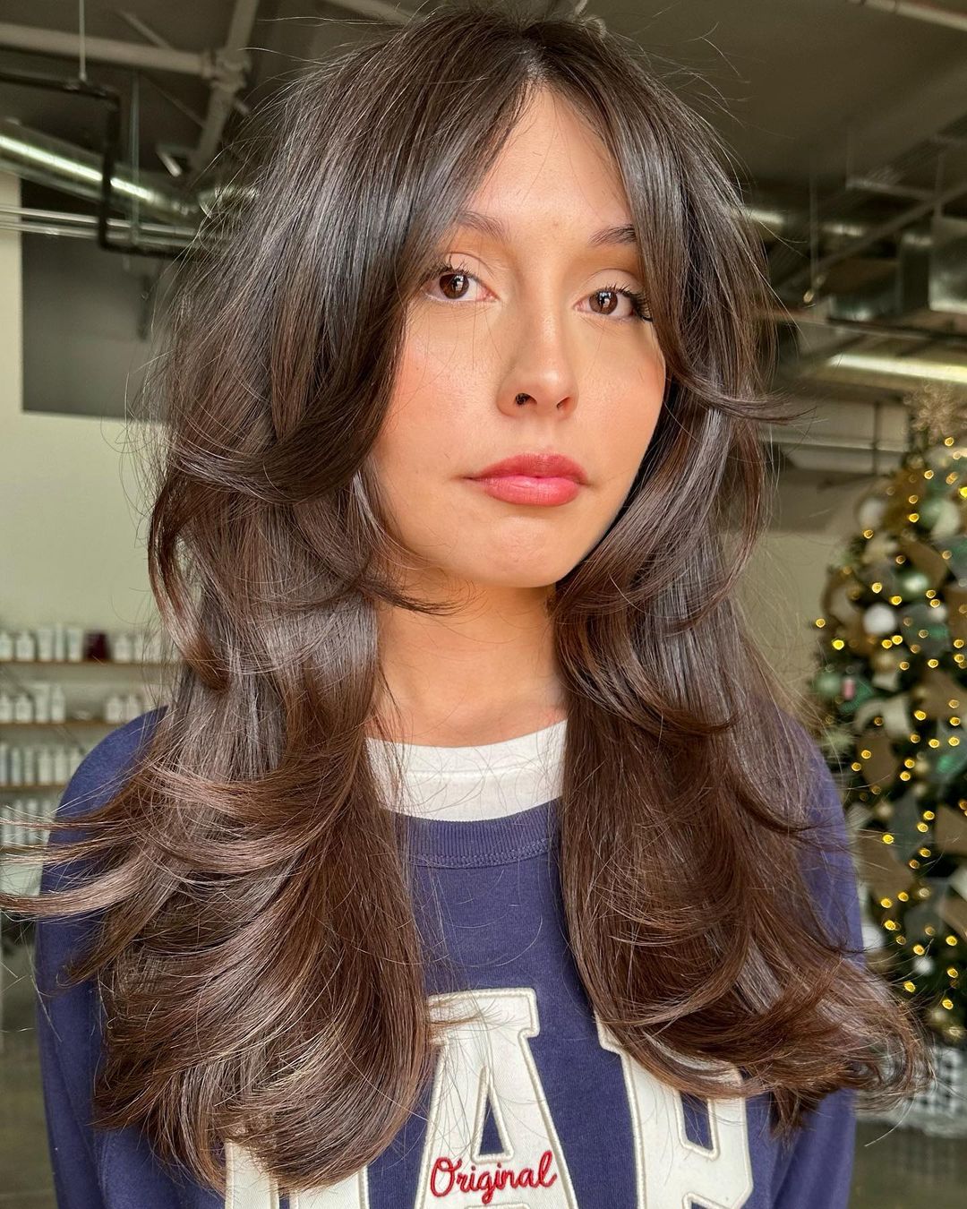 Mid-Back Dark Brown With Voluminous Layers Mid-Back Dark Brown With Voluminous Layers — Classy Face Framing Layers
