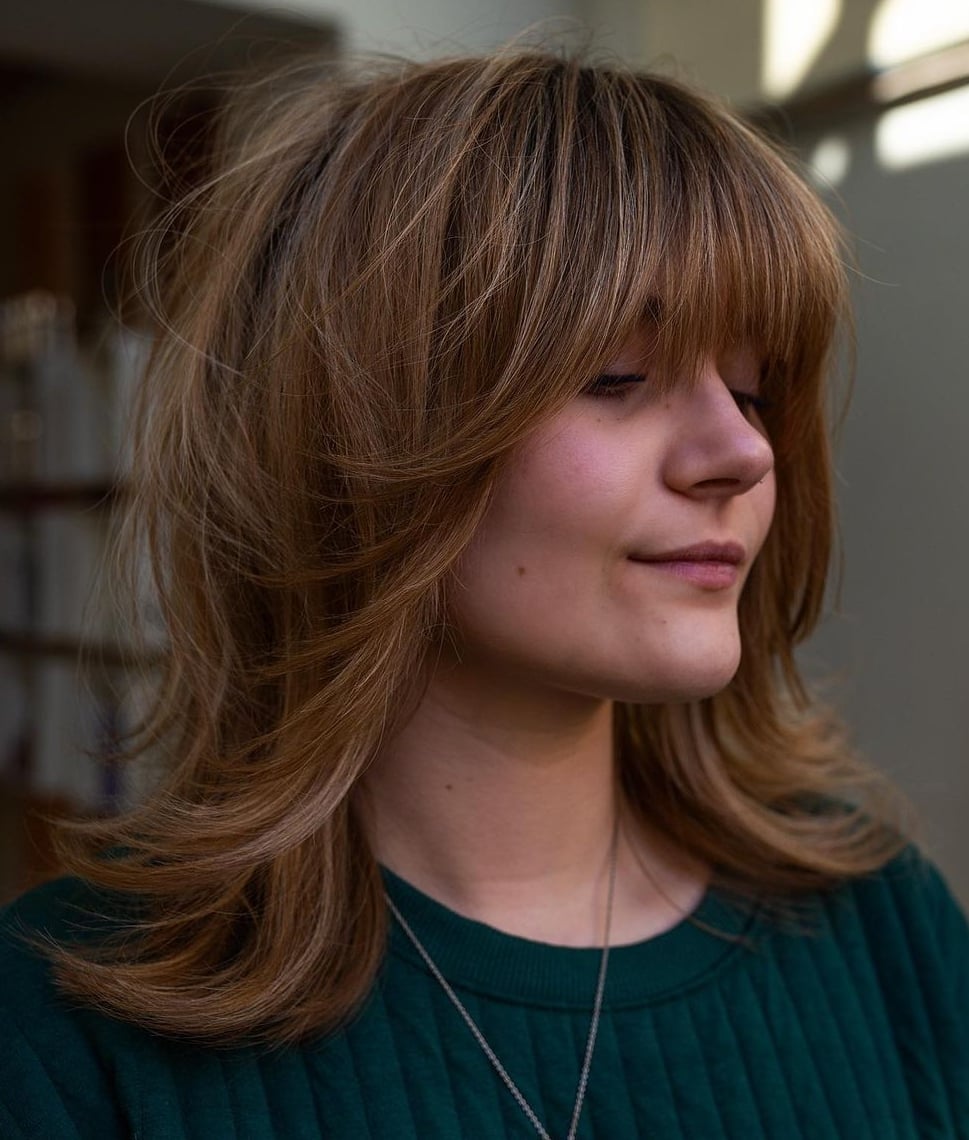 Collarbone Medium Brown With Blunt Bangs Collarbone Medium Brown With Blunt Bangs — Classy Face Framing Layers