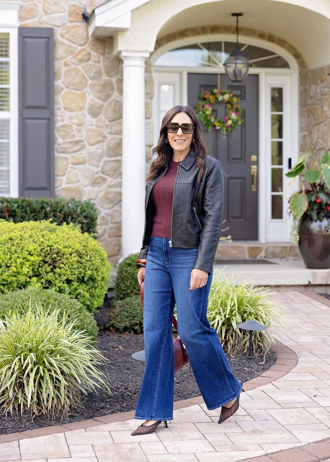 Leather Moto Jacket With Burgundy Top Leather Moto Jacket With Burgundy Top — Classy Flare Jeans Outfits