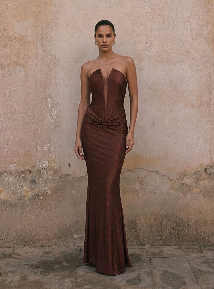Bronze Strapless Mermaid Gown With Metallic Shimmer Bronze Strapless Mermaid Gown With Metallic Shimmer — Classy Formal Outfits