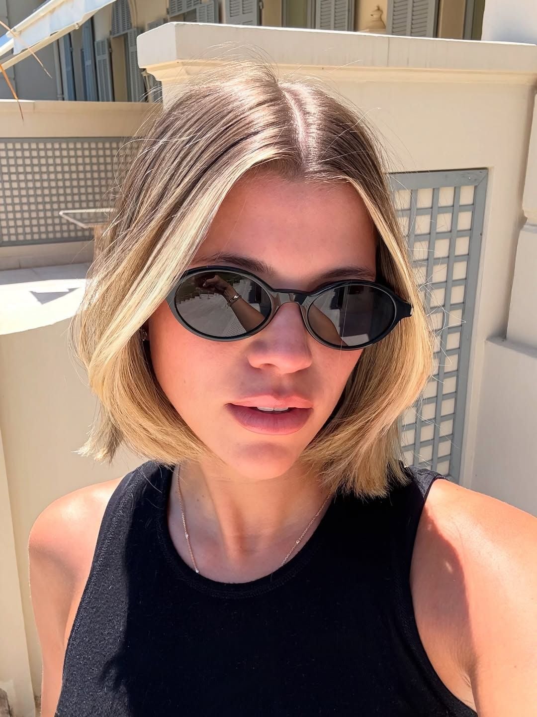 Blonde Bob With Textured Waves — Classy French Bob Haircut