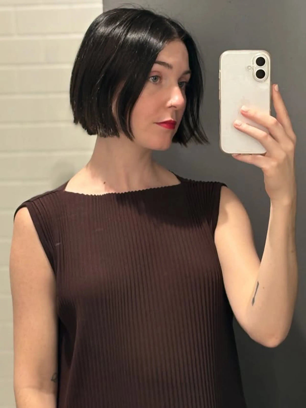 Sleek Black Chin Length Blunt Bob — Classy French Bob Haircut