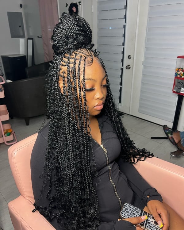 Fulani Braids With Curls Styled Into A High Top Knot Fulani Braids With Curls Styled Into A High Top Knot — Classy Fulani Braids with Curls