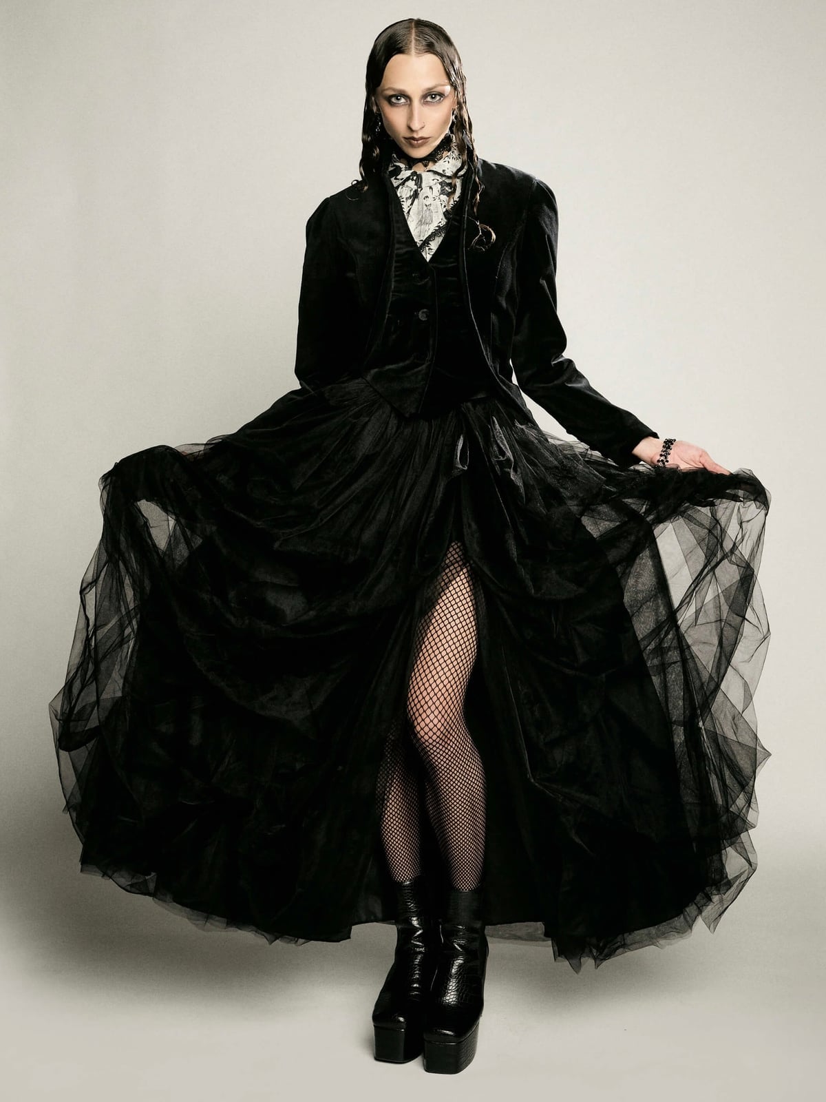 Velvet Jacket Over Dress with Voluminous Tulle Skirt Velvet Jacket Over Dress with Voluminous Tulle Skirt — Classy Gothic Style