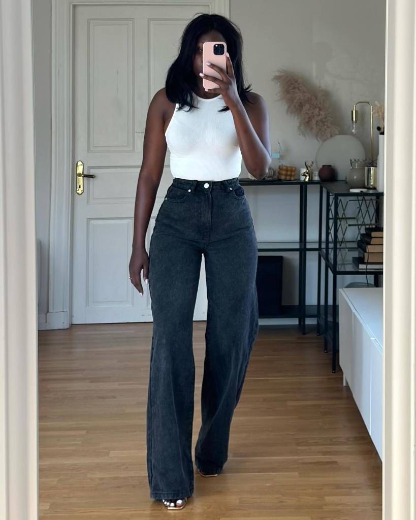 Halter Top and Silver Heels With Black Jeans — Classy Gray Jeans Outfits