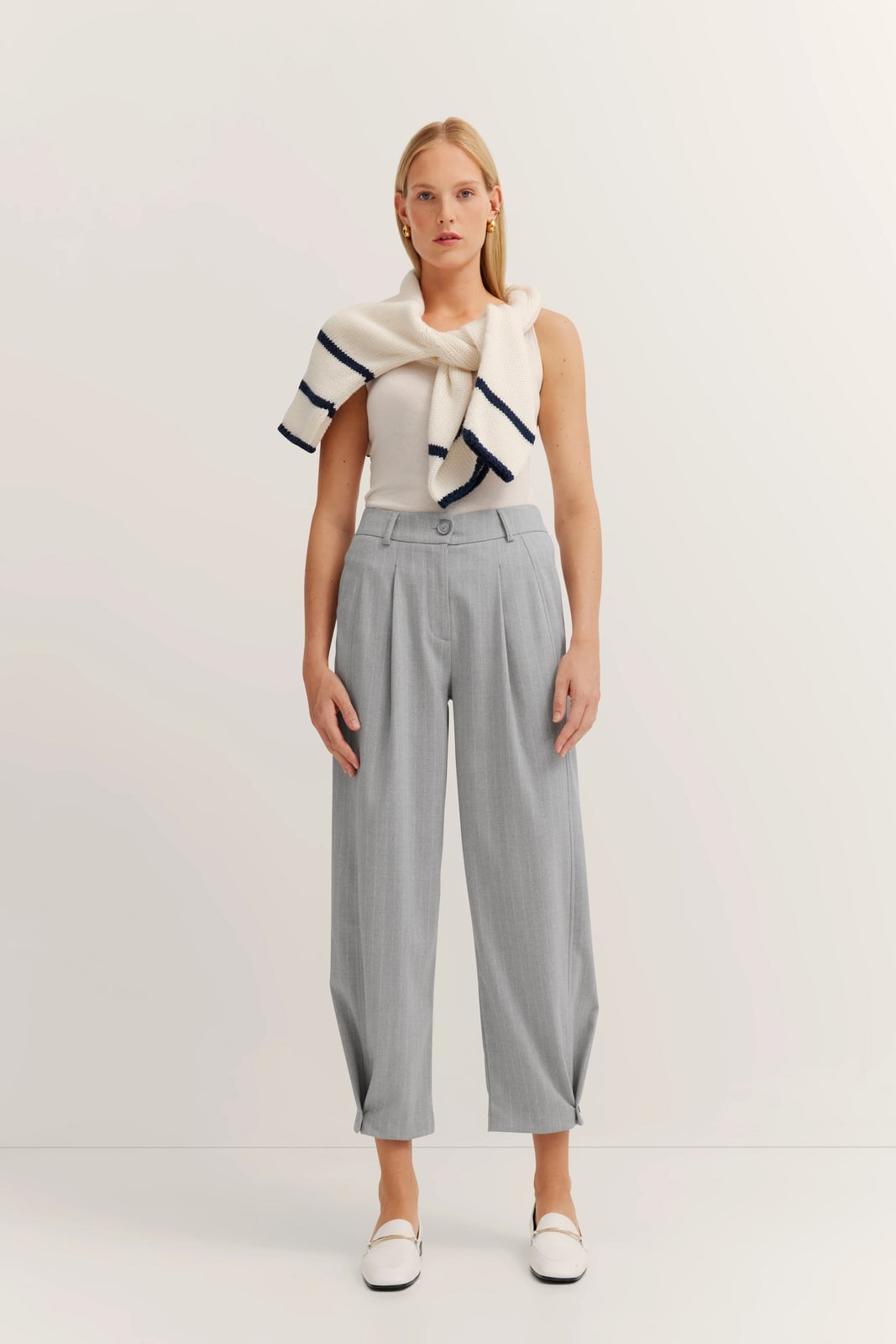 Grey Striped Cropped Trousers with Striped Sweater Grey Striped Cropped Trousers with Striped Sweater — Classy Gray Pants Outfits