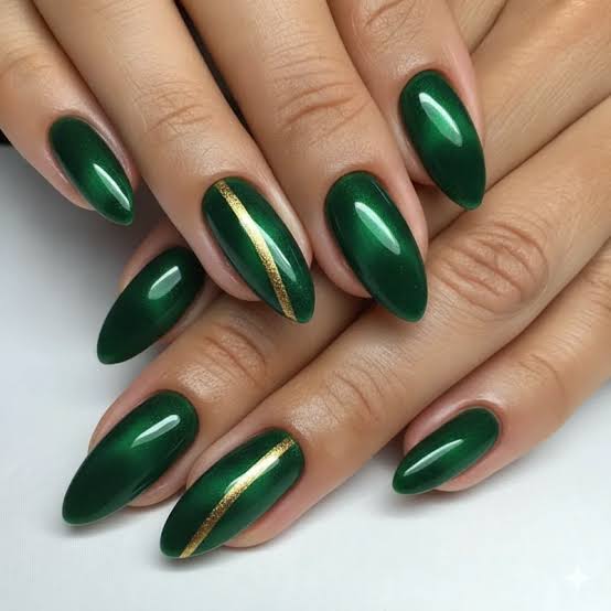 Medium Almond Light Green Gold Cat Eye Accents — Classy Green Cat Eye Nails