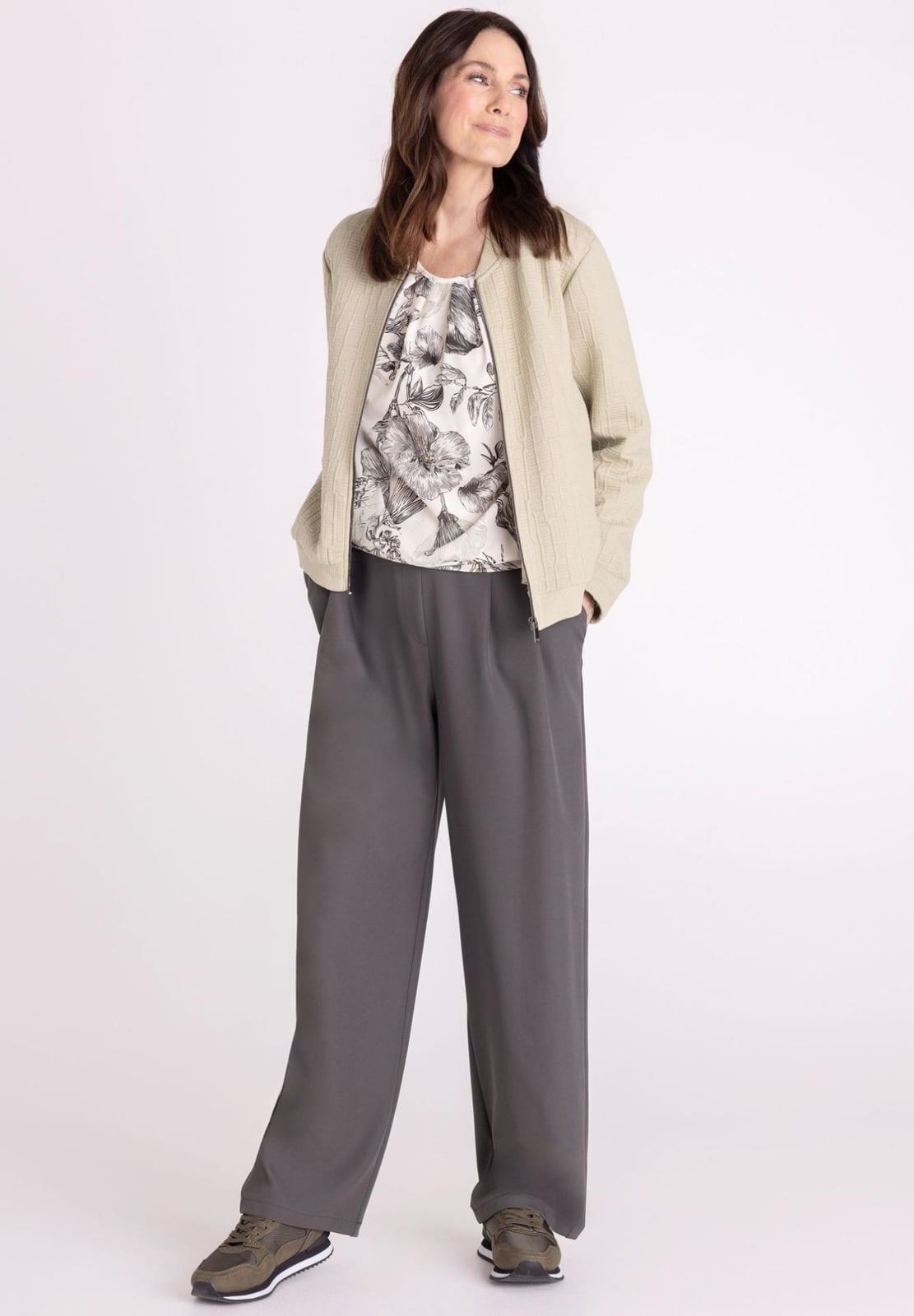 Grey Wide-Leg Trousers with Bomber Jacket — Classy Grey Pants Outfits
