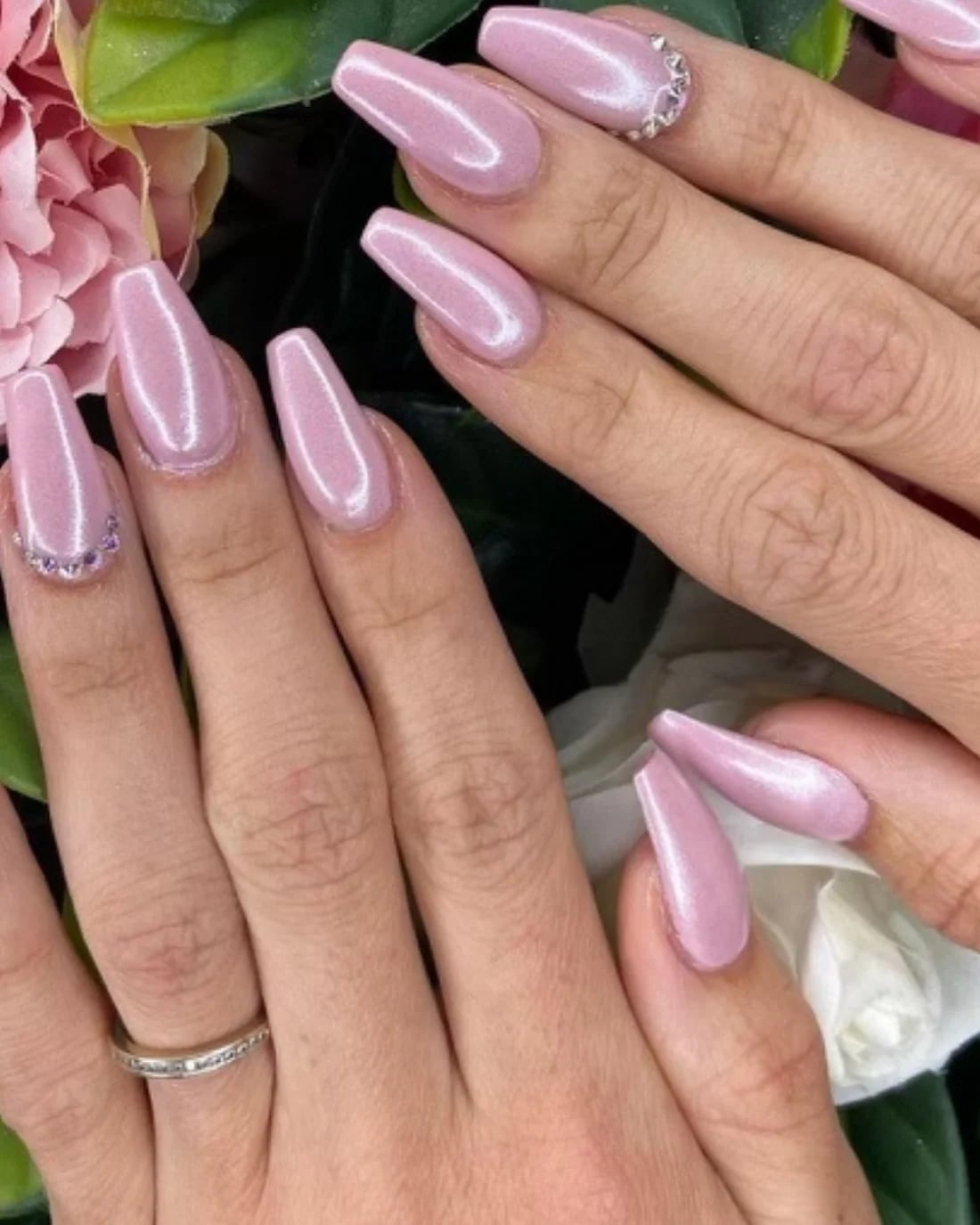 Pale Pink Pearlescent Coffin Nails, Shimmer Pale Pink Pearlescent Coffin Nails, Shimmer — Classy Hailey Bieber Nails