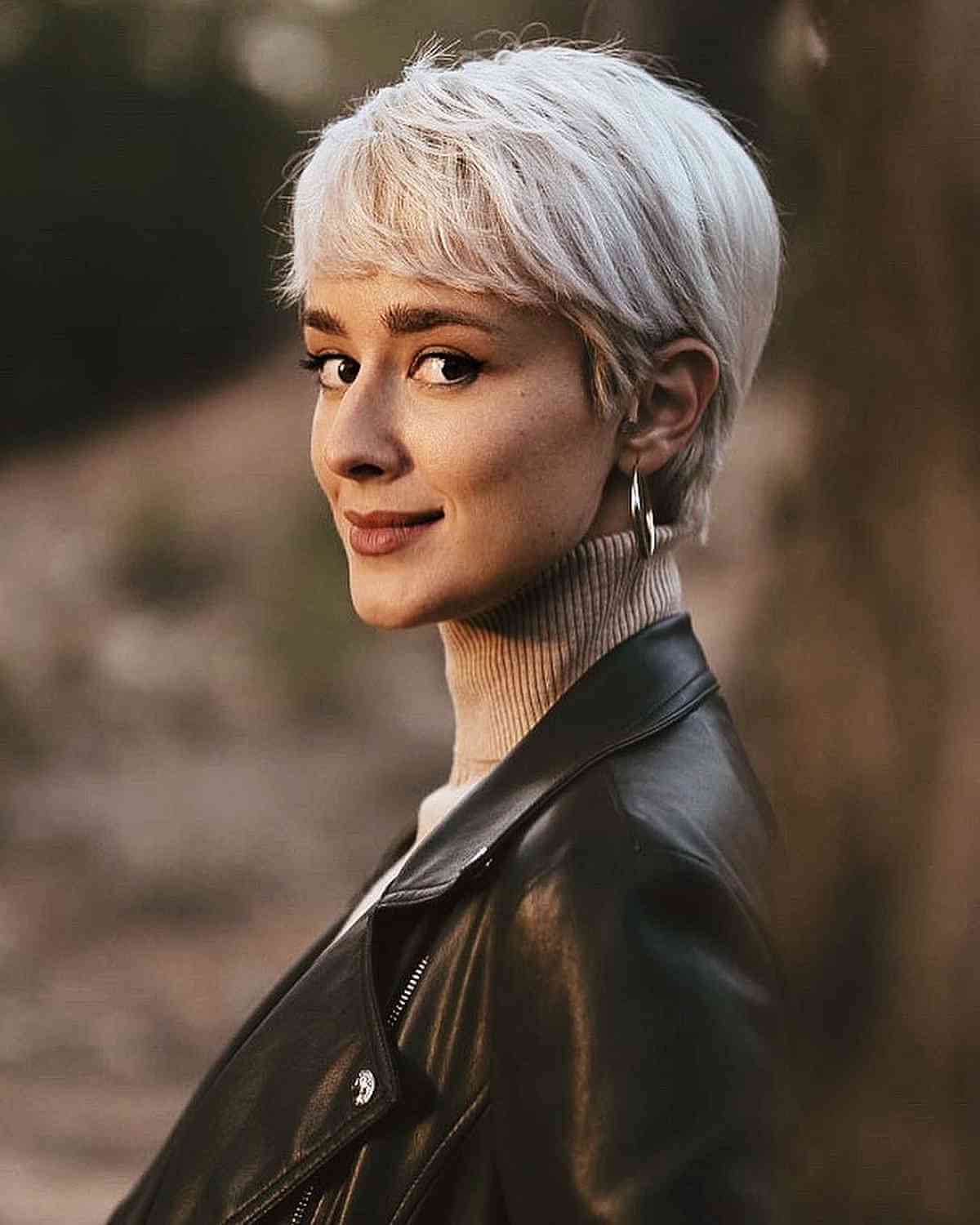 Textured Platinum Pixie With Side Swept Bangs — Classy Hair with Bangs