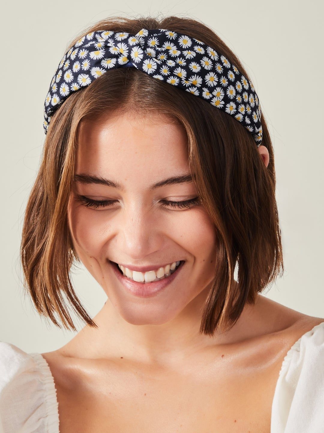 Blowout With Curtain Bangs and Daisy Headband — Classy Hair with Headband