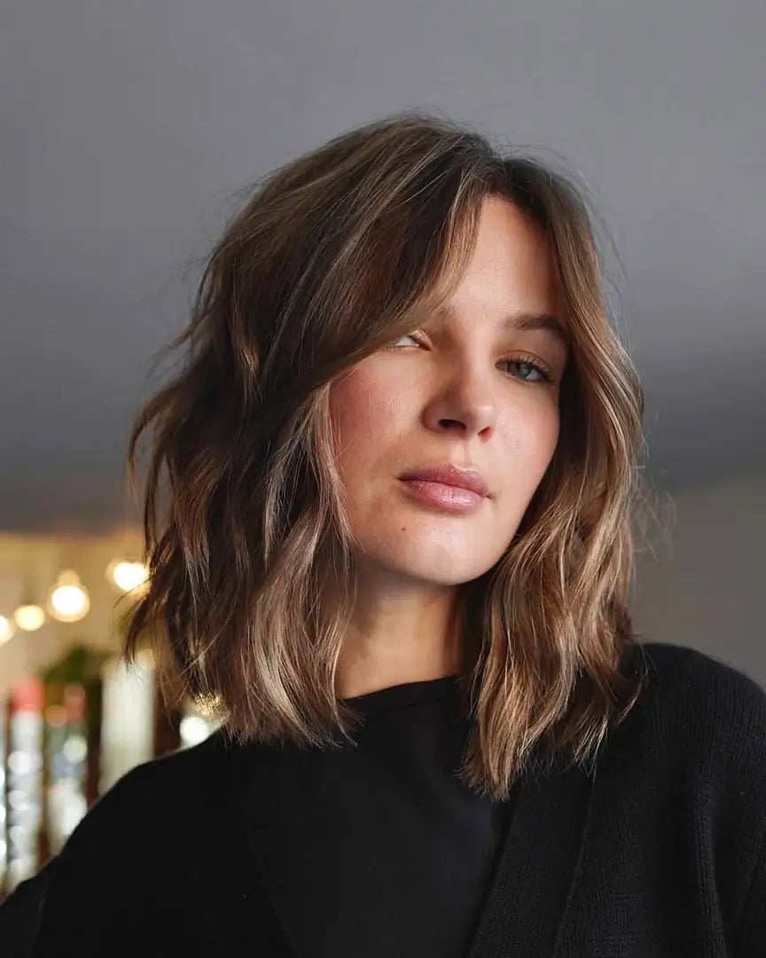Collarbone Shag Lob Textured Waves — Classy Haircuts for Round Face