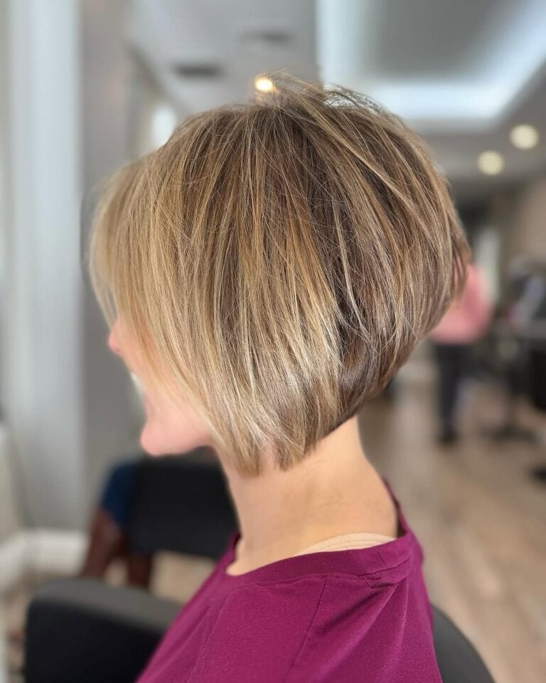 Chin Length Layered Bob Side View With блонд с мелированием — Classy Haircuts for Women over 50