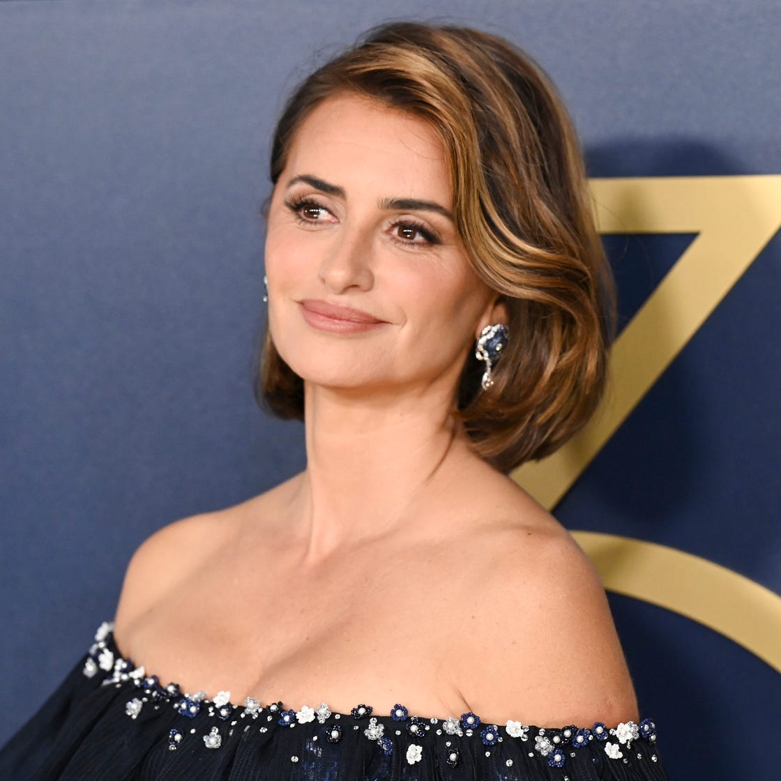 Collarbone Bob With Face-Framing Layers — Classy Haircuts for Women over 50