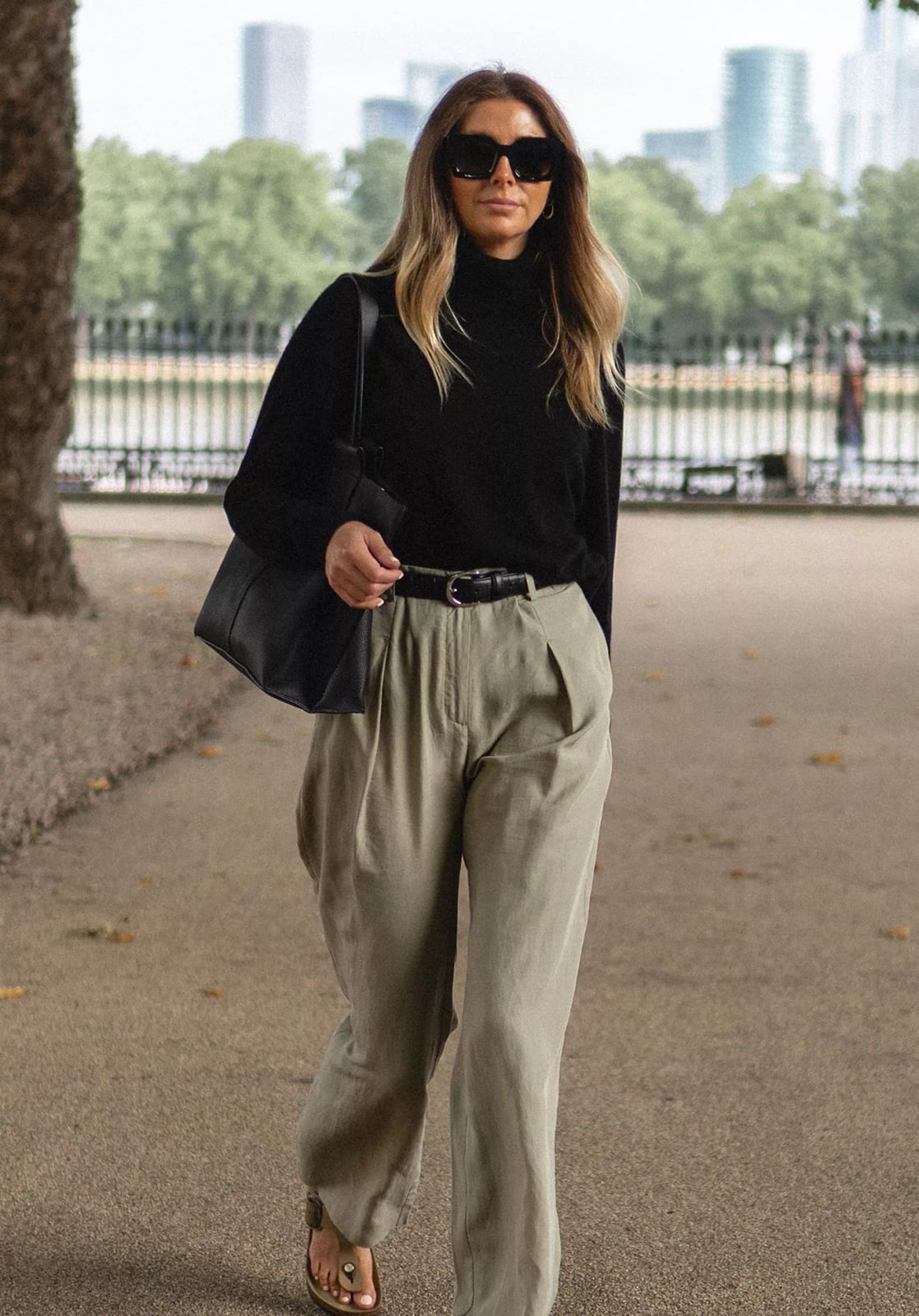 Turtleneck and Wide-Leg Trousers for a Smart Casual Look Turtleneck and Wide-Leg Trousers for a Smart Casual Look — Classy High School Outfits