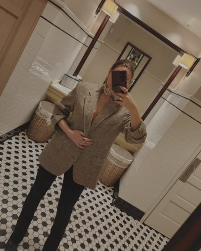 Oversized Tweed Blazer with Fitted Trousers Oversized Tweed Blazer with Fitted Trousers — Classy High School Outfits