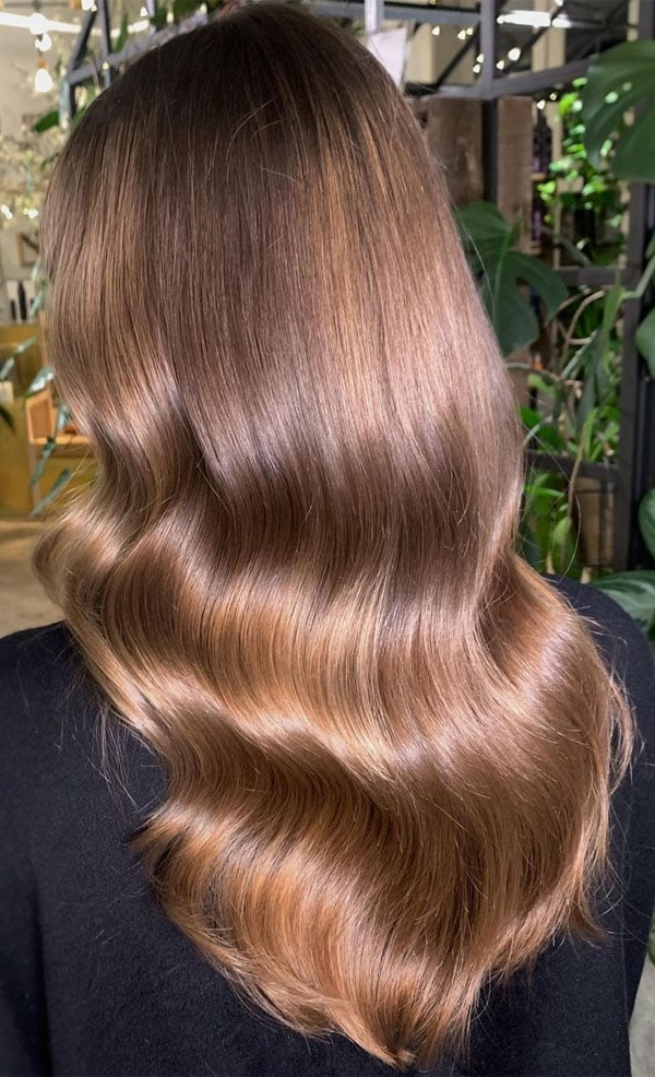Golden Brown With Lighter Golden Highlights — Classy Highlights in Brown Hair