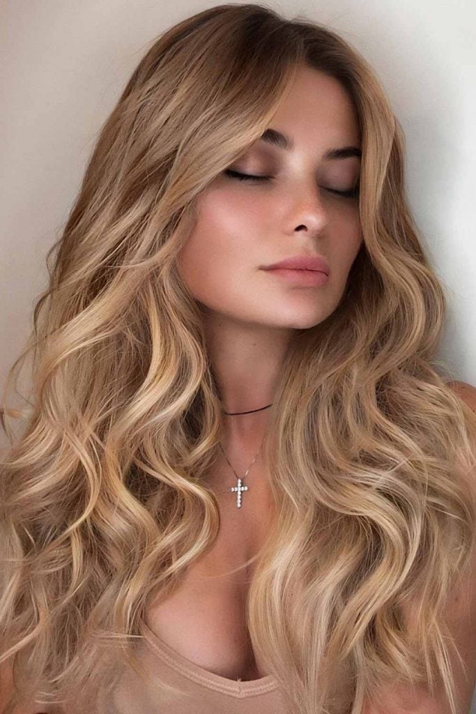 Wavy Collarbone Layers With Warm Tone — Classy Honey Hair