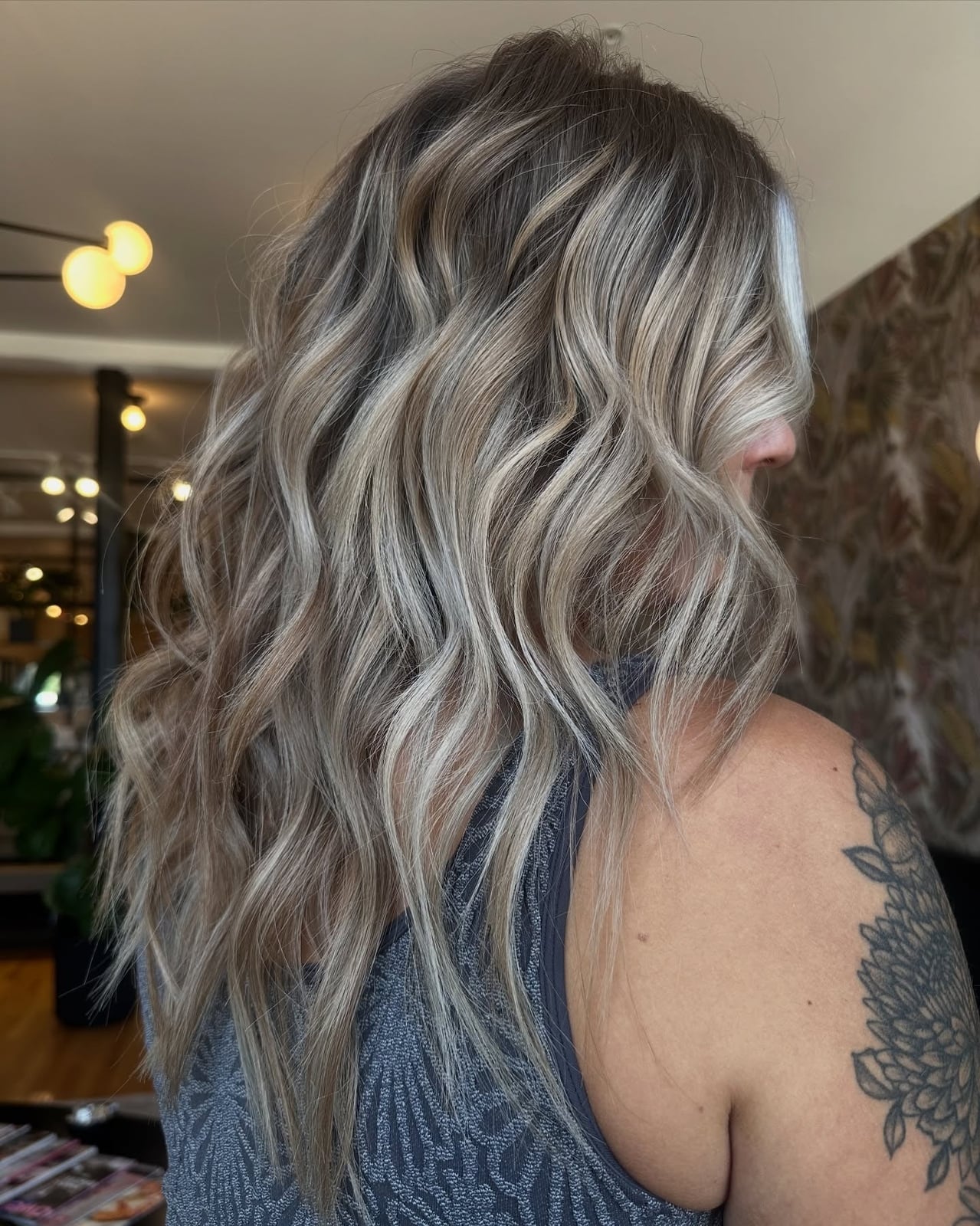 Layered Collarbone Ash With Icy Highlights, Wavy — Classy Icy Blonde Hair