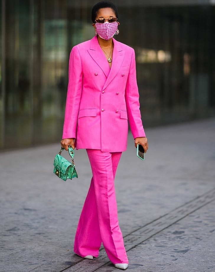 Bright Pink Linen Blend Oversized Blazer and Wide-Leg Trousers Bright Pink Linen Blend Oversized Blazer and Wide-Leg Trousers — Classy Italian Style