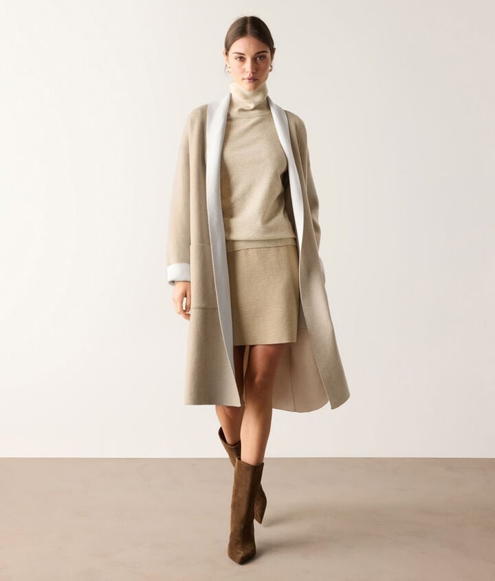 Neutral Wool Blend Long Open Coat Over Knit Turtleneck and Skirt Neutral Wool Blend Long Open Coat Over Knit Turtleneck and Skirt — Classy Italian Style